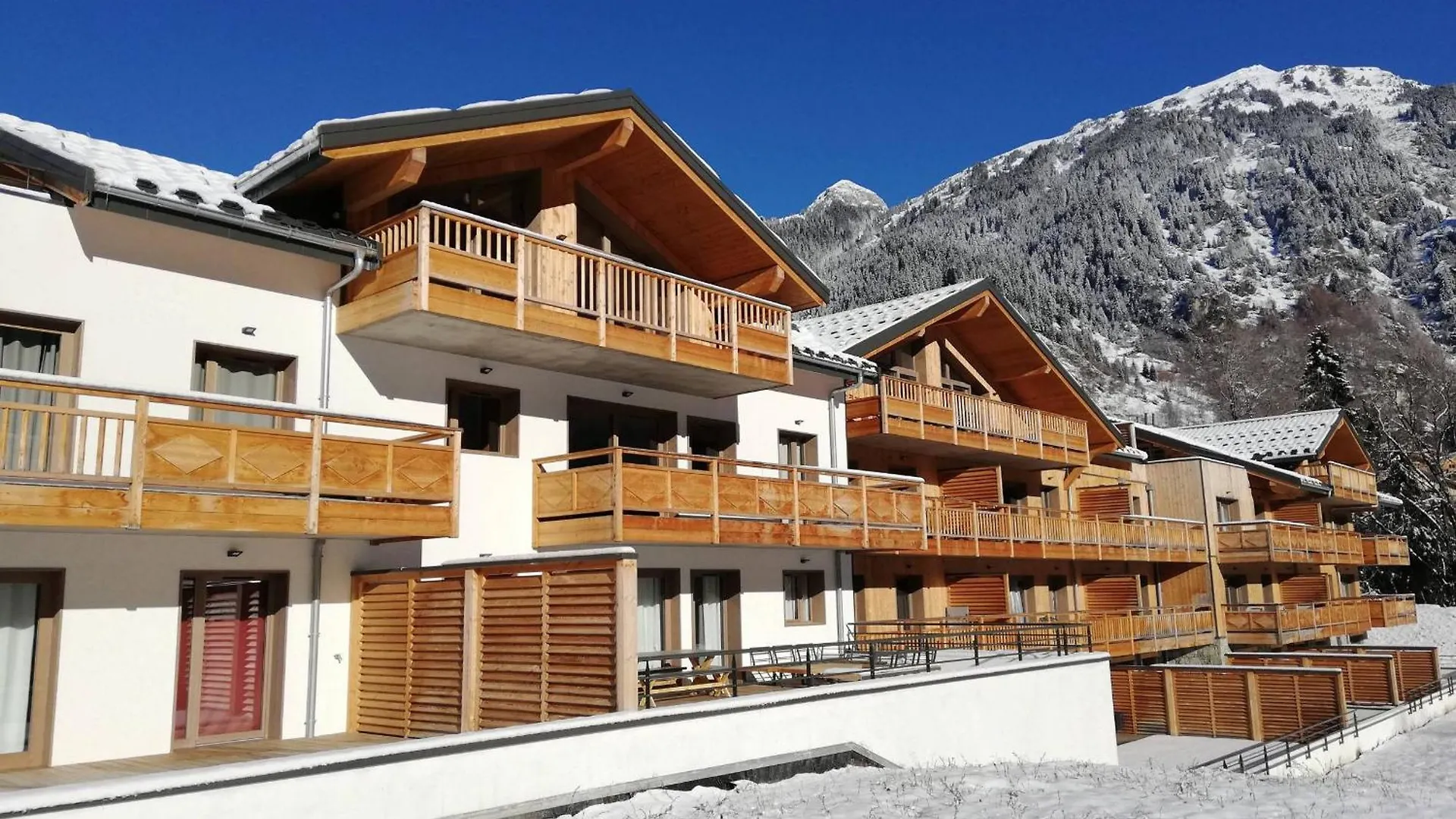 Apartment Appartement Neuf 4* Champagny - 3 Ch + Coin Montagne, Balcon Sud-Est, Parking, Wi-Fi - Fr-1-638-16 La Plagne